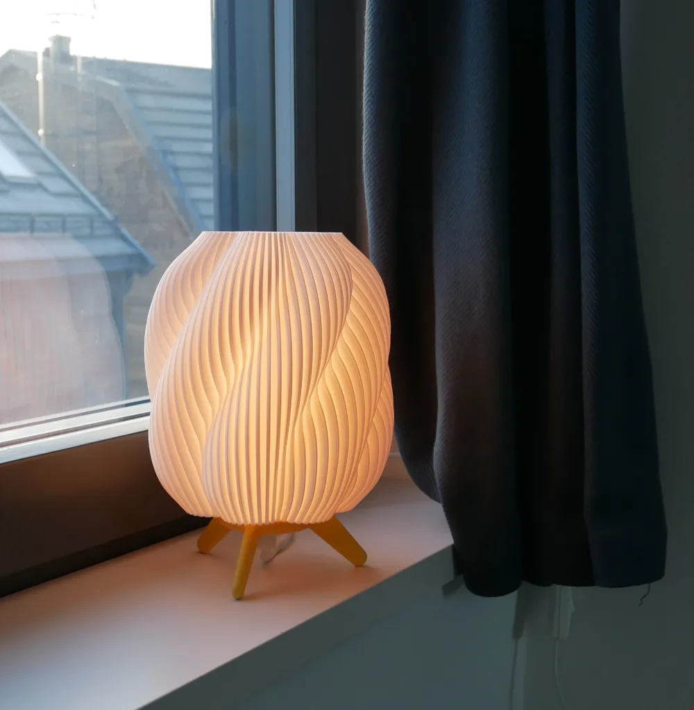 شب خواب Swirl Lamp